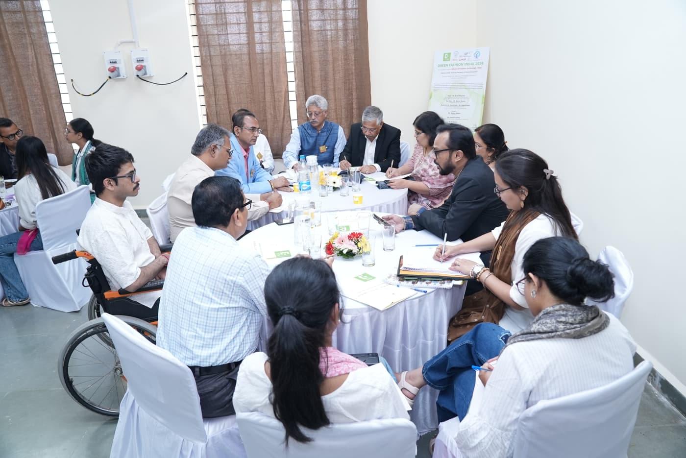 School of Fashion Technology Nagpur Extra Curriculars photo 7